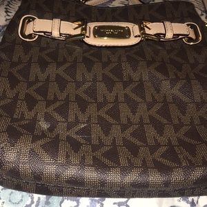 Brown Michael Kors logo crossbody bag!